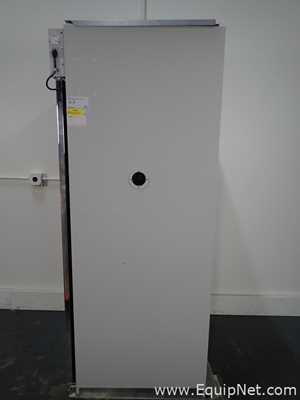 Thermo Scientific 3950 Reach in Co2 Incubator