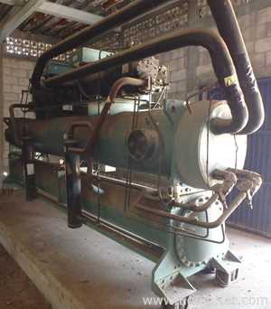 Unused York YCWS0180SC46ZAASBXXXXXX Chiller