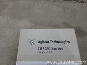 Lot of 2 Agilent Technologies-Hewlett Packard G2913A Sample Injectors for Gas Chromatograph