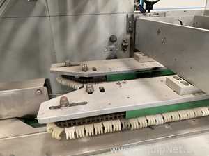 Nissin UWZ Biscuit Packaging Machine