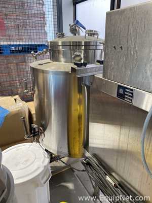 Equipo para elaboración y destilación de cerveza Newlands YPS240S. nuevo
