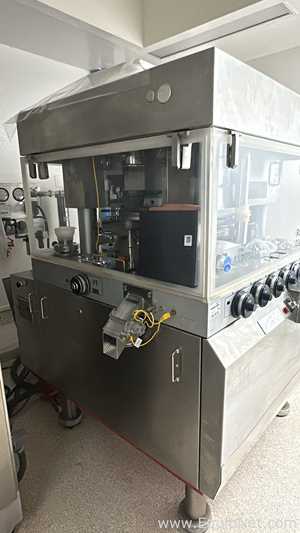 Tableteadora Manesty Rotapress