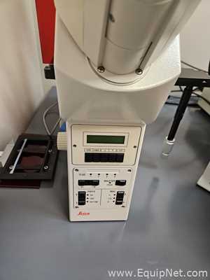Microscópio Leica DMIRE2