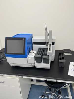 Biotage INITIATOR ROBOT 60 Microwave Synthesis System