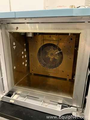 Agilent Technologies 6890N Gas Chromatograph with Gerstel MultiPurpose Autosampler