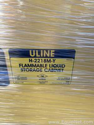 Línea de Gabinete de Almacenamiento de Inflamables Uline Requisitos de aire 12 GALS