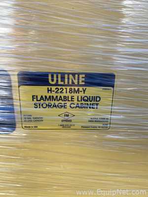 Línea de Gabinete de Almacenamiento de Inflamables Uline Requisitos de aire 12 GALS