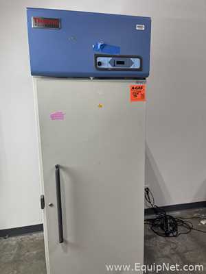 Thermo Scientific Revco UGL2320A Freezer