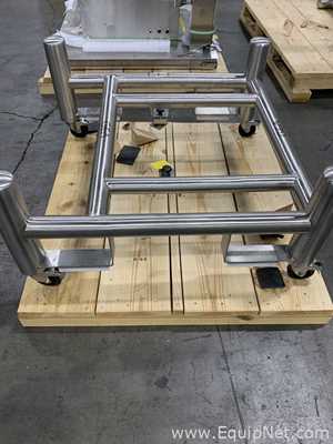 GEA Tote Stand - Transfer System with Mettler Toledo Floor Scale