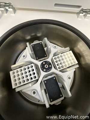 Centrífuga para Laboratórios Eppendorf 5810