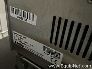 New Brunswick Scientific innova 2180 Laboratory Platform Shaker with Julabo FP40 Chiller