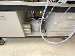 Waters Corporation Acquity QDa HPLC with 2545 Quaternary Gradient Module and 3767 Sample Manager