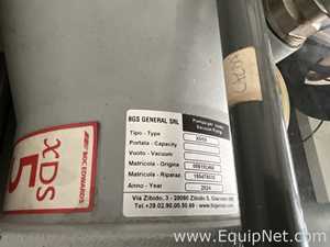 Buchi R-300 Laboratory Evaporator with Edwards XDS5 Vacuum Pump and Julabo FC600 Chiller