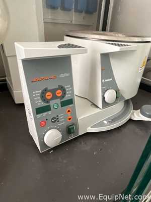 Heidolph Laborota 4002 Laboratory Evaporator with Edwards nXDS6i Vacuum Pump