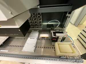 Tecan FREEDOM EVO 200 BASE Liquid Handler with Mettler Toledo Balance