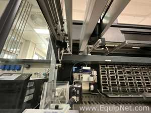 Tecan FREEDOM EVO 200 BASE Liquid Handler with Mettler Toledo Balance