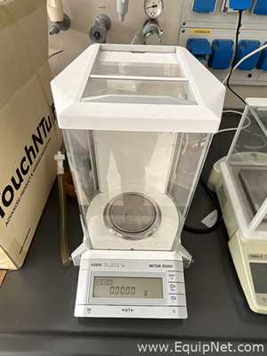 Lote de 2 Báscula Mettler Toledo 
