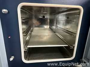 Salvis Lab VC-20 Laboratory Vacuum Oven