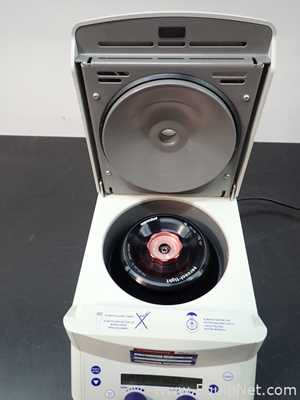 Centrífuga para laboratorio Eppendorf 5424