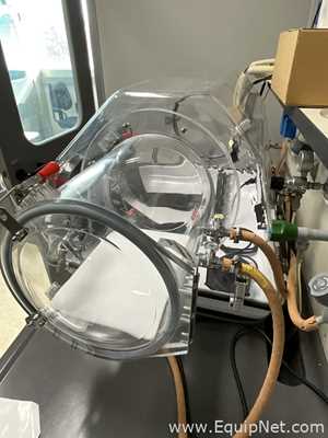 Plas Labs Laboratory Vacuum Rated Bench Top Isolator