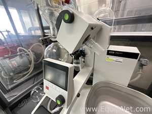 Buchi R-300 Laboratory Evaporator with Edwards XDS5 Atex Vacuum Pump and Julabo FC600 Chiller