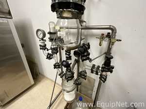 Lot of 2 off Laboratory Glass Reactors Plus Various Laboratory Glassware