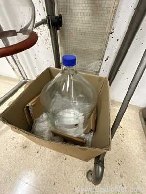 Lot of 2 off Laboratory Glass Reactors Plus Various Laboratory Glassware