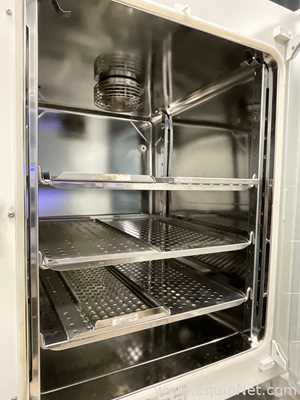 Kendro Laboratory Products HeraCell Incubator