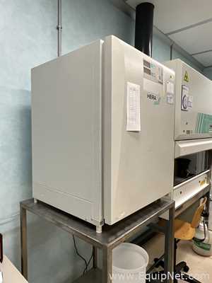 Kendro Laboratory Products HeraCell Incubator