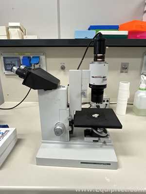 Microscópio Leitz Diavert