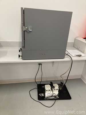 Sheldon Manufacturing Inc. Incubator With Welch Vacuum Pump