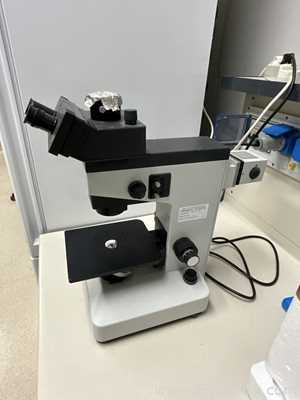 Microscópio Leitz Labovert