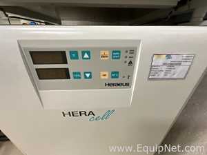 Kendro Laboratory Products Hera Cell Double Stacked Laboratory Incubator