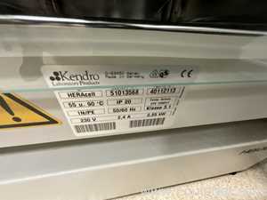 Kendro Laboratory Products Hera Cell Double Stacked Laboratory Incubator