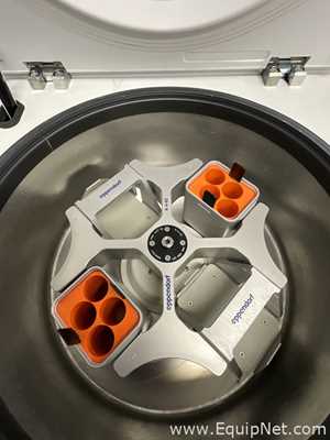 Eppendorf 5810 R Refrigerated Laboratory Centrifuge