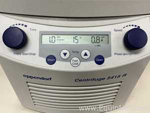 Centrífuga para Laboratórios Eppendorf 5415 R