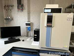Essen BioScience IncuCyte S3 Blood Cell Analyzer in HERAcell 150i Incubator