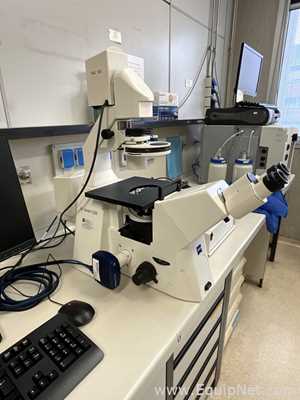 Carl Zeiss Microimaging GmbH Axiovert 200 Inverted Microscope with Axiocam 705 Color USB Camera