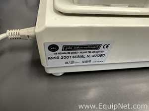 lote de  2 Misturador para Laboratórios Eppendorf Thermomixer Compact