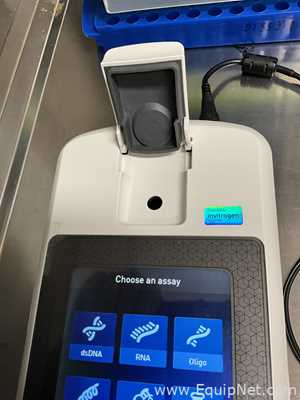 Thermo Fisher Scientific Invitrogen Qubit 4 Fluorometer