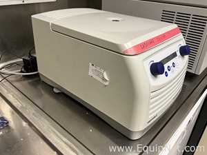 Centrífuga para Laboratórios Eppendorf 5418 R