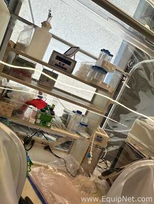 Câmara Ambiental e de Estabilidade Coy Laboratory Products Tybe B, Vinyl