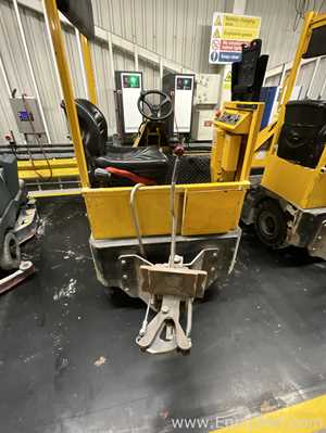 Bradshaw SZT1200 8000Kg 48 Volt Tow Truck with Battery Charger