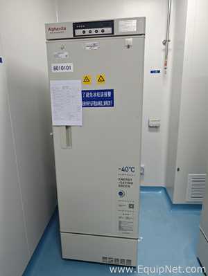 Congelador Alphavita MDF-U349VH