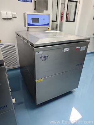 Shanghai Luxiangyi Centrifuge Instrument Co., Ltd. DL-8M High Capacity Centrifuge Machine