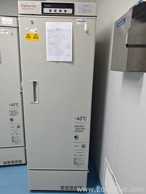 Congelador Alphavita MDF-U349VH