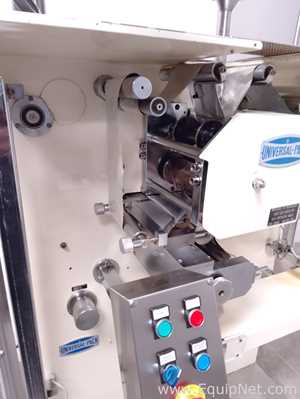 Máquina Vertical Formadora, Llenadora y Selladora  Universal Pack VBU