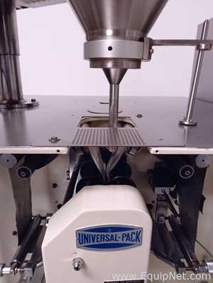 Máquina Vertical Formadora, Llenadora y Selladora  Universal Pack VBU
