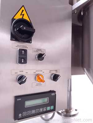 Máquina Vertical Formadora, Llenadora y Selladora  Universal Pack VBU
