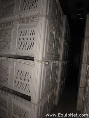 Lot of Approximately 105 Macro Bins 26-NG Plastic Square Containers Capacity 589 Kg